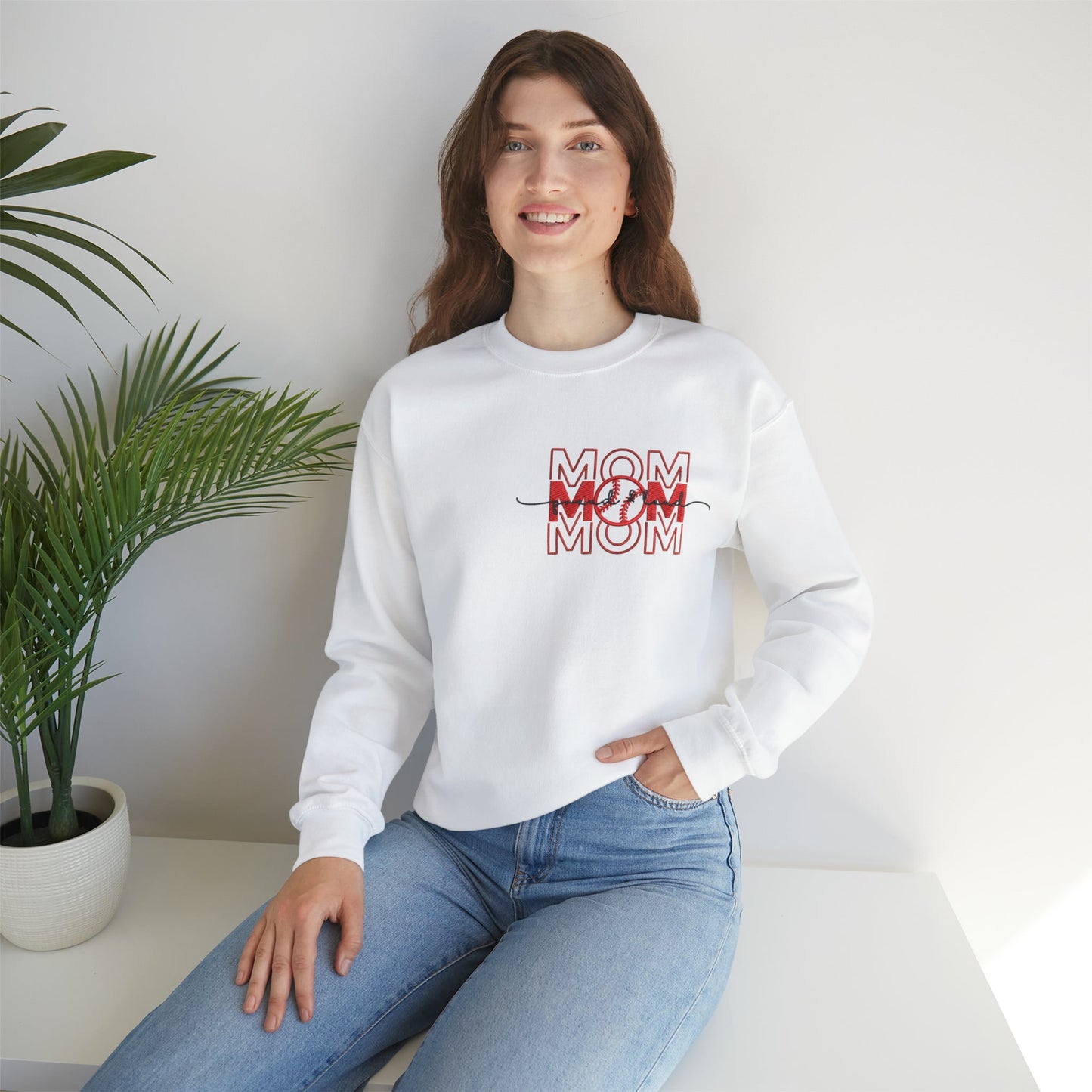 Mom Baseball Heavy Blend™ Crewneck Sweatshirt